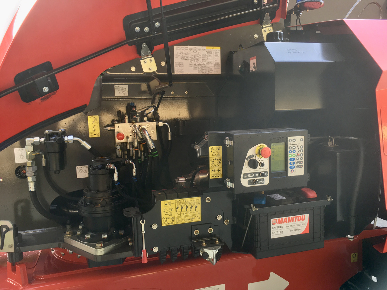 Nový Teleskopická plošina MANITOU 220 TJ+ / 260 TJ / 280 TJ - 2019: obrázok 9