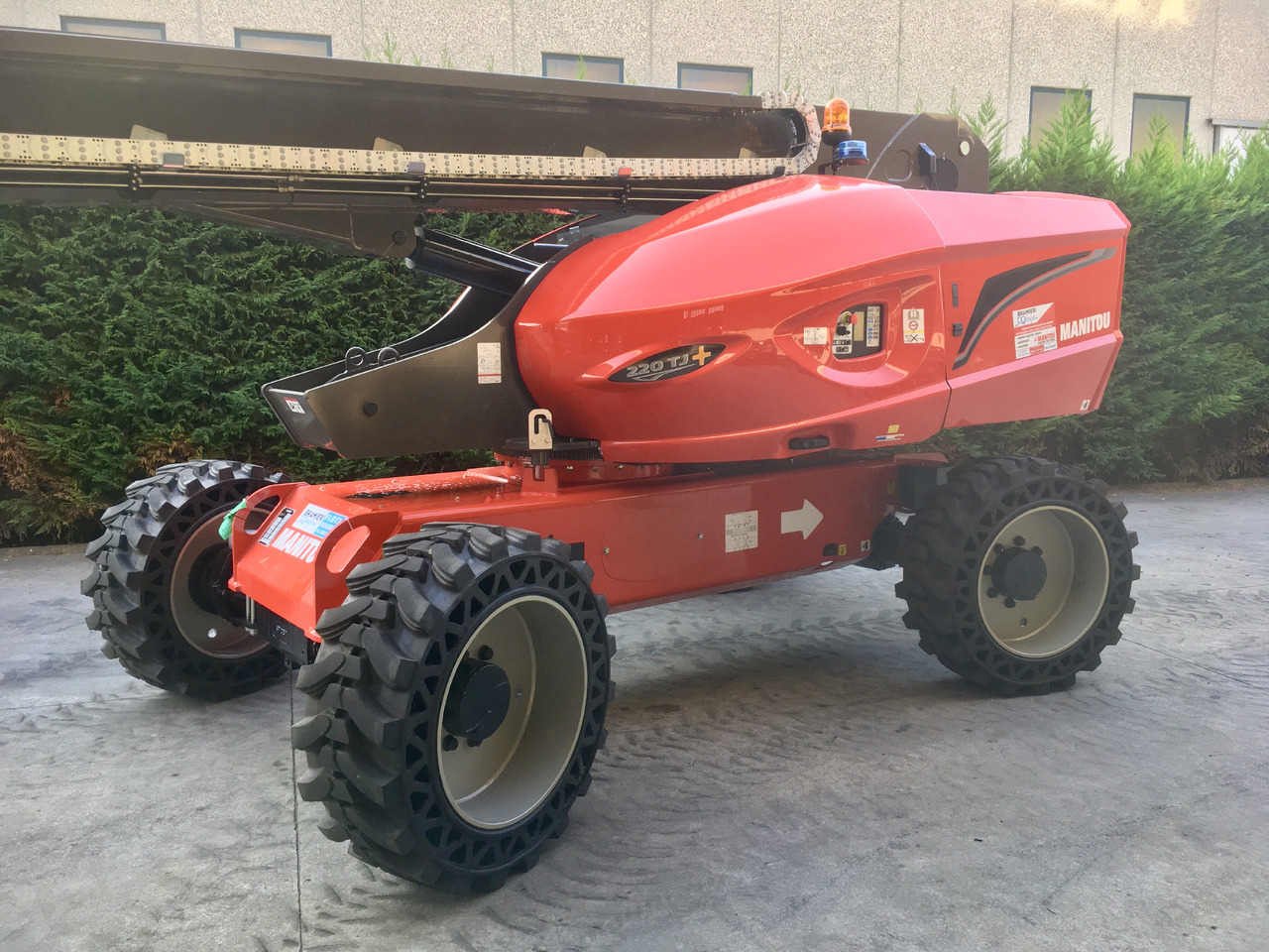 MANITOU 220 TJ+ / 260 TJ / 280 TJ - 2019 - Teleskopická plošina: obrázok 5 MANITOU 220 TJ+ / 260 TJ / 280 TJ - 2019 - Teleskopická plošina: obrázok 5