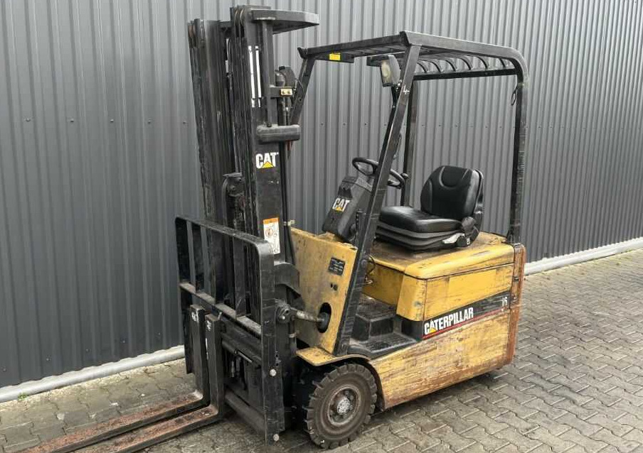 CAT Lift Trucks EP16KT - Elektrický vysokozdvižný vozík: obrázok 1 CAT Lift Trucks EP16KT - Elektrický vysokozdvižný vozík: obrázok 1