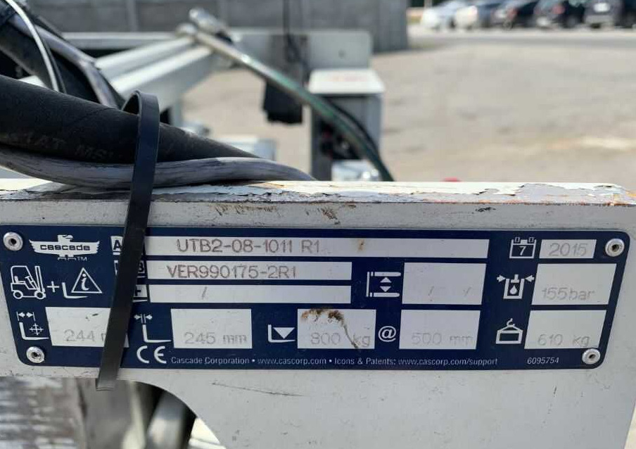 Cascade UTB2-08-1011 R1, Kartonklammer - Čeľuste na balíky pre Manipulačná technika: obrázok 1 Cascade UTB2-08-1011 R1, Kartonklammer - Čeľuste na balíky pre Manipulačná technika: obrázok 1