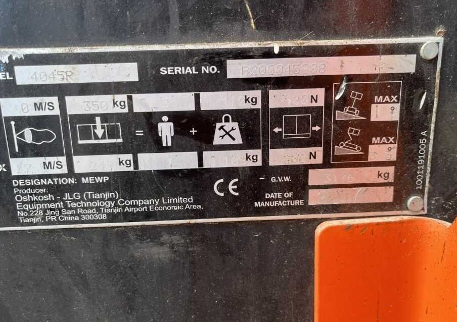 JLG 4045R - Samohybná plošiny: obrázok 4 JLG 4045R - Samohybná plošiny: obrázok 4