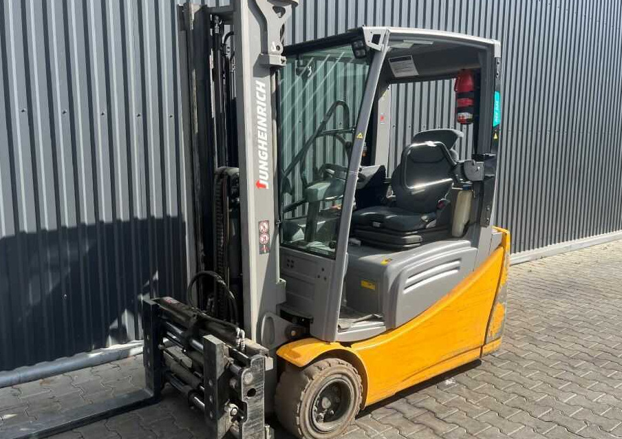 Jungheinrich EFG220 - Elektrický vysokozdvižný vozík: obrázok 1 Jungheinrich EFG220 - Elektrický vysokozdvižný vozík: obrázok 1