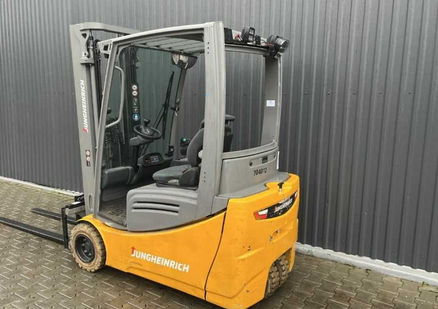 Jungheinrich EFG220 - Elektrický vysokozdvižný vozík: obrázok 3 Jungheinrich EFG220 - Elektrický vysokozdvižný vozík: obrázok 3