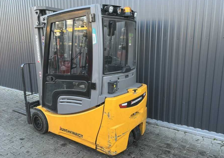 Jungheinrich EFG220 - Elektrický vysokozdvižný vozík: obrázok 3 Jungheinrich EFG220 - Elektrický vysokozdvižný vozík: obrázok 3