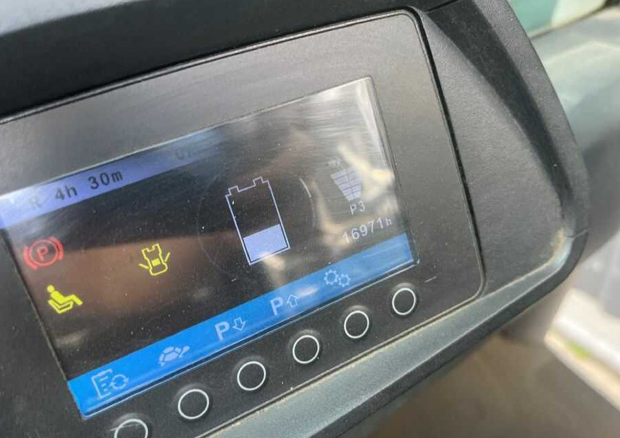 Jungheinrich EFG220 - Elektrický vysokozdvižný vozík: obrázok 5 Jungheinrich EFG220 - Elektrický vysokozdvižný vozík: obrázok 5