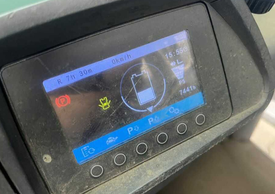 Jungheinrich EFG220 - Elektrický vysokozdvižný vozík: obrázok 5 Jungheinrich EFG220 - Elektrický vysokozdvižný vozík: obrázok 5