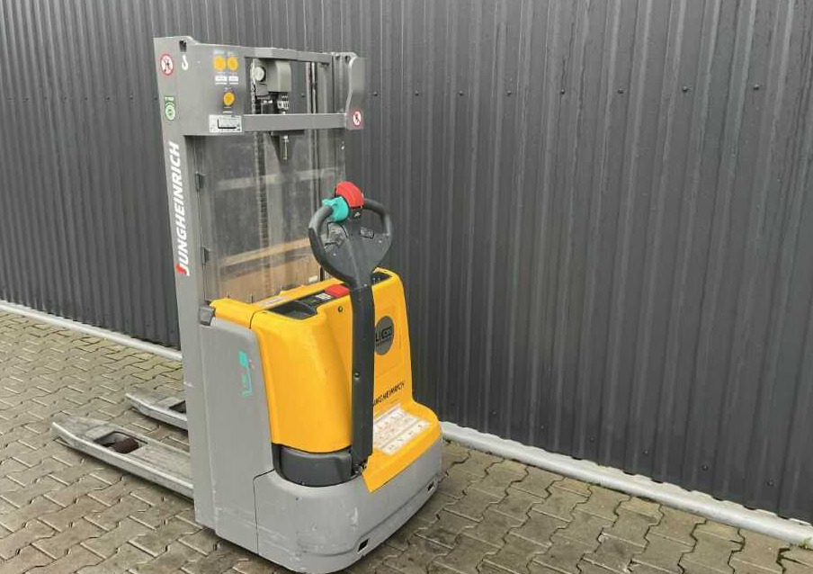 Jungheinrich EJC112 - Stohovač: obrázok 3 Jungheinrich EJC112 - Stohovač: obrázok 3