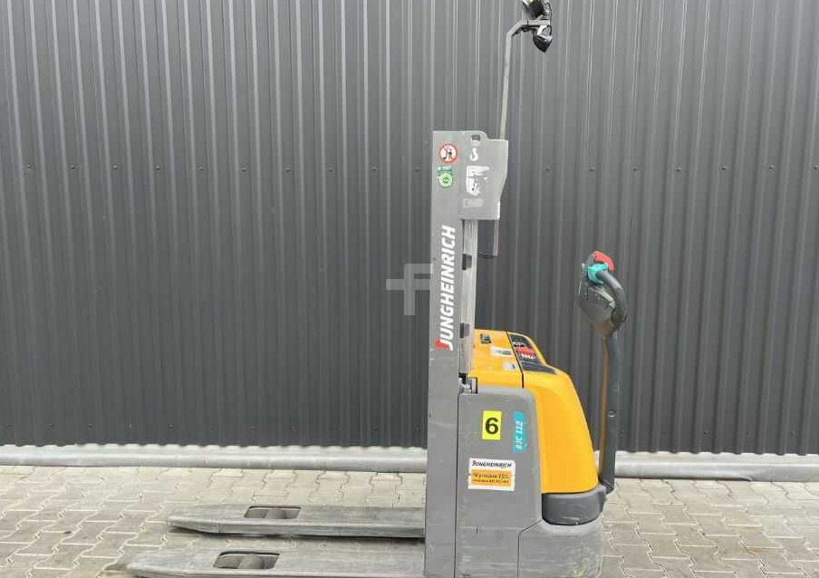 Jungheinrich EJC112 - Stohovač: obrázok 2 Jungheinrich EJC112 - Stohovač: obrázok 2