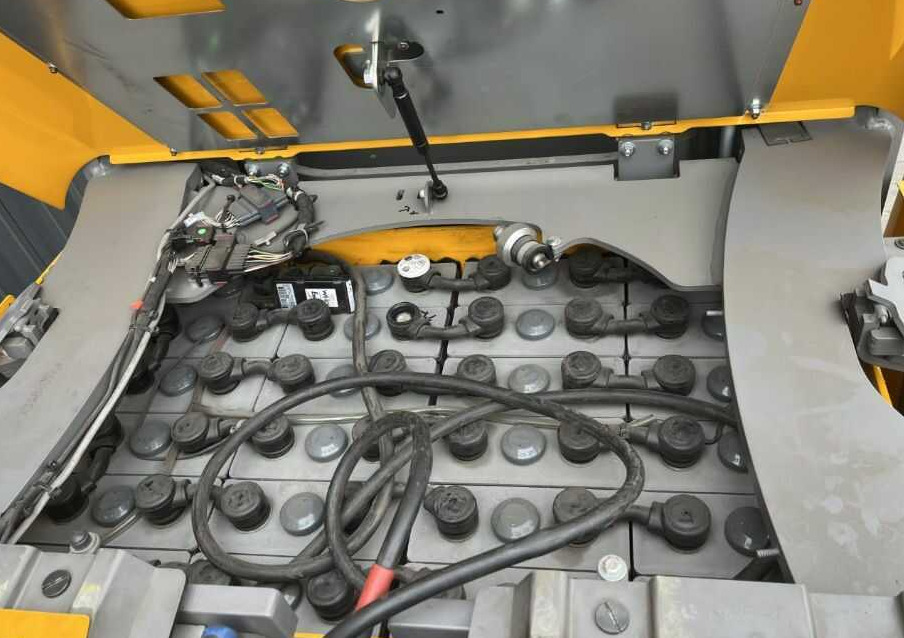 Jungheinrich EKS312 - Vychystávací vozík: obrázok 4 Jungheinrich EKS312 - Vychystávací vozík: obrázok 4