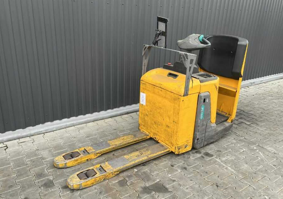 Jungheinrich ERE120 - Stohovač: obrázok 1 Jungheinrich ERE120 - Stohovač: obrázok 1