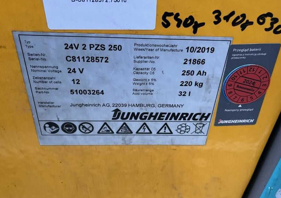 Jungheinrich EZS130 - Elektricky tahač: obrázok 5 Jungheinrich EZS130 - Elektricky tahač: obrázok 5