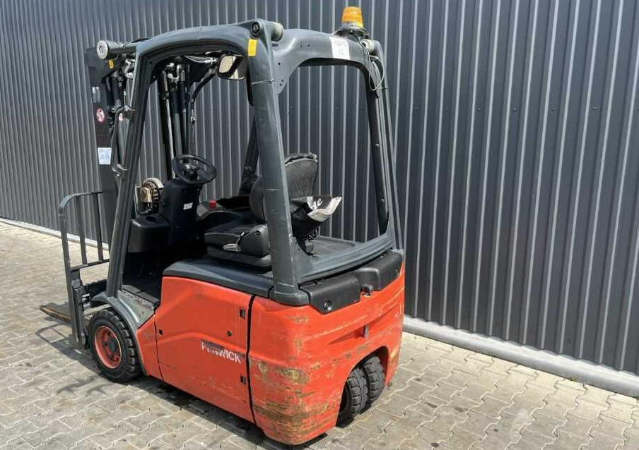Linde E14-01 - Elektrický vysokozdvižný vozík: obrázok 3 Linde E14-01 - Elektrický vysokozdvižný vozík: obrázok 3