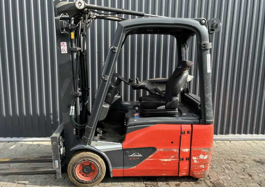 Linde E16-02 - Elektrický vysokozdvižný vozík: obrázok 2 Linde E16-02 - Elektrický vysokozdvižný vozík: obrázok 2