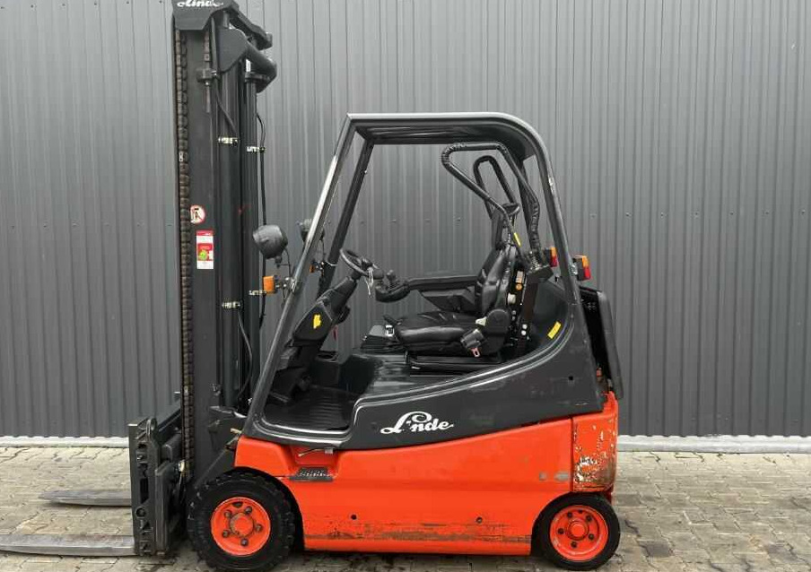 Linde E20 - Elektrický vysokozdvižný vozík: obrázok 2 Linde E20 - Elektrický vysokozdvižný vozík: obrázok 2