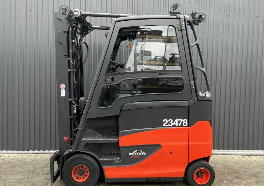 Linde E25HL-01/600 - Elektrický vysokozdvižný vozík: obrázok 2 Linde E25HL-01/600 - Elektrický vysokozdvižný vozík: obrázok 2