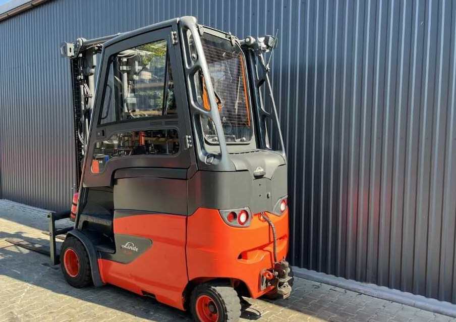 Linde E35HL-01 - Elektrický vysokozdvižný vozík: obrázok 3 Linde E35HL-01 - Elektrický vysokozdvižný vozík: obrázok 3