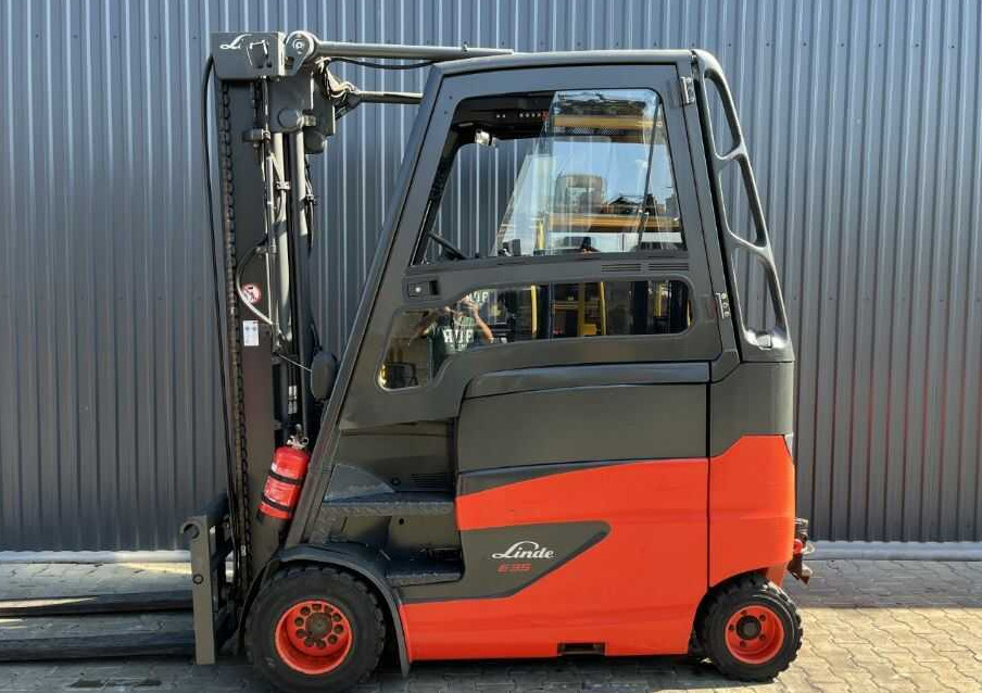 Linde E35HL-01 - Elektrický vysokozdvižný vozík: obrázok 2 Linde E35HL-01 - Elektrický vysokozdvižný vozík: obrázok 2