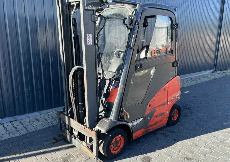 Linde H18T-01 - Plynový vysokozdvižný vozík: obrázok 1 Linde H18T-01 - Plynový vysokozdvižný vozík: obrázok 1