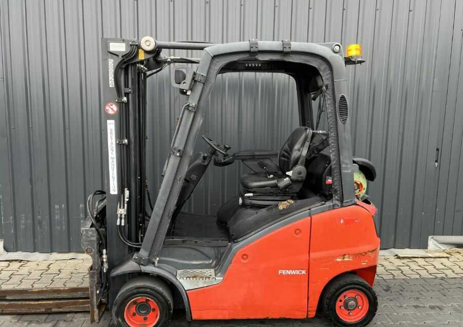 Linde H18T-01 - Plynový vysokozdvižný vozík: obrázok 2 Linde H18T-01 - Plynový vysokozdvižný vozík: obrázok 2