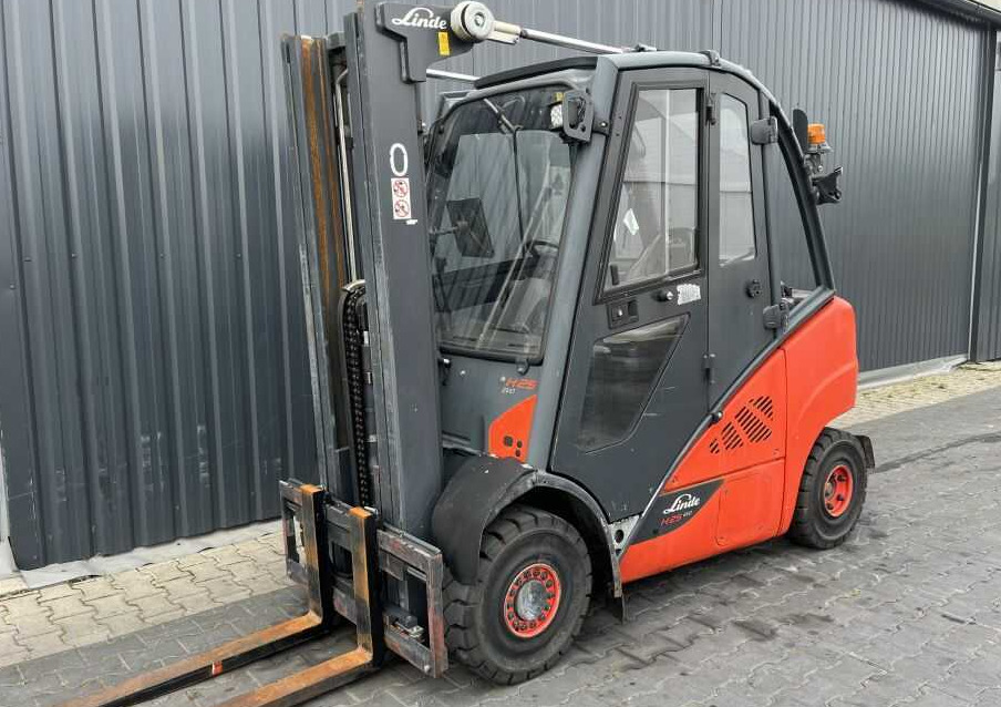 Linde H25D-01 - Dieselový vysokozdvižný vozík: obrázok 1 Linde H25D-01 - Dieselový vysokozdvižný vozík: obrázok 1