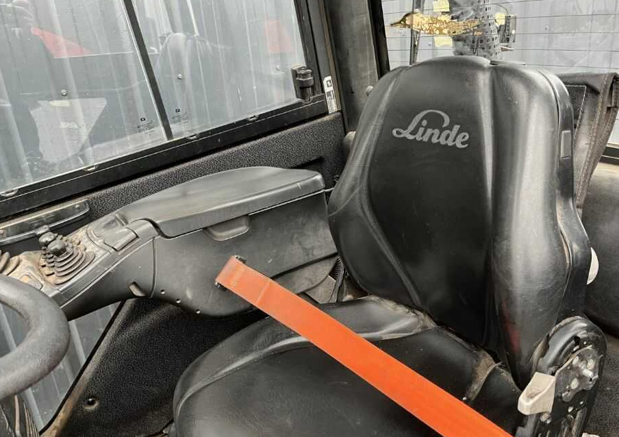 Leasing Linde H25D-02 Linde H25D-02: obrázok 8 Leasing Linde H25D-02 Linde H25D-02: obrázok 8