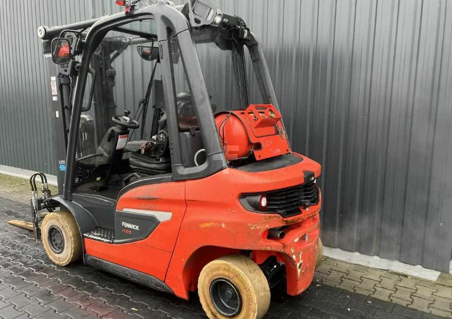 Linde H25T-01 - Plynový vysokozdvižný vozík: obrázok 3 Linde H25T-01 - Plynový vysokozdvižný vozík: obrázok 3