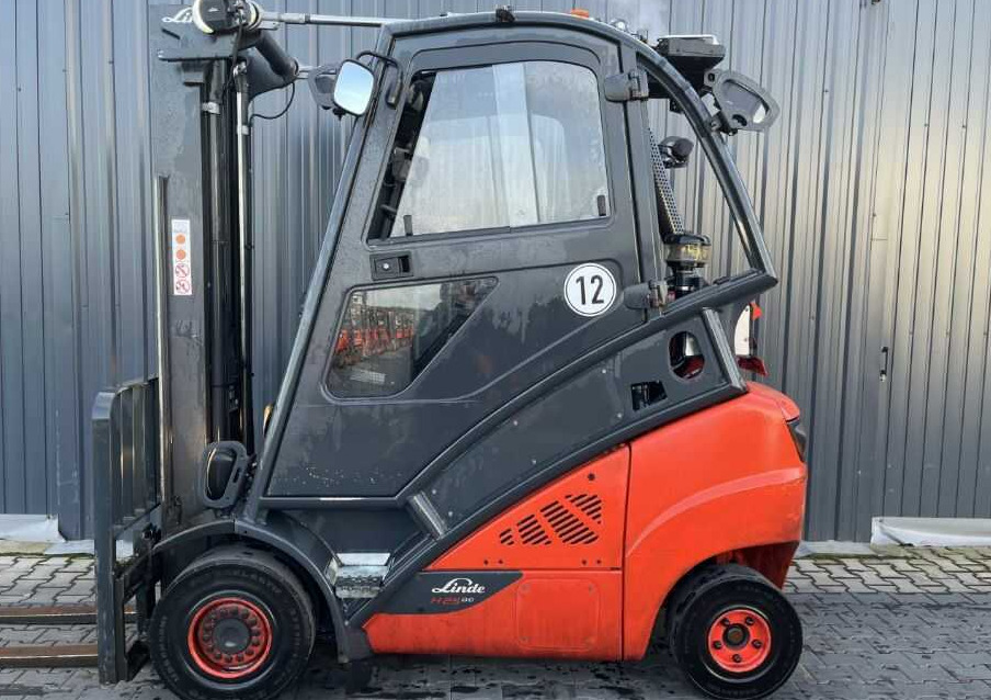 Linde H25T-02/600 - Plynový vysokozdvižný vozík: obrázok 2 Linde H25T-02/600 - Plynový vysokozdvižný vozík: obrázok 2