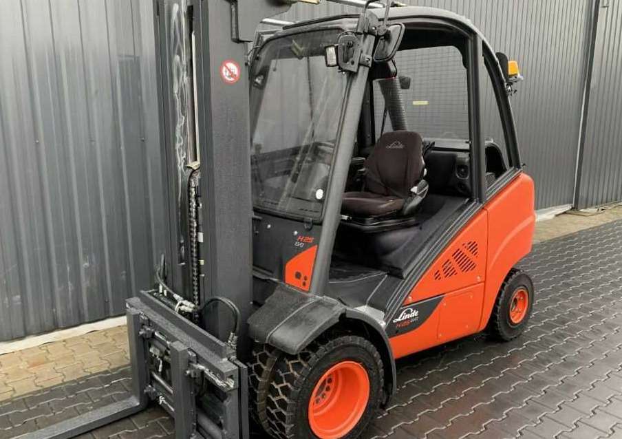 Linde H25T-02/600 - Plynový vysokozdvižný vozík: obrázok 3 Linde H25T-02/600 - Plynový vysokozdvižný vozík: obrázok 3
