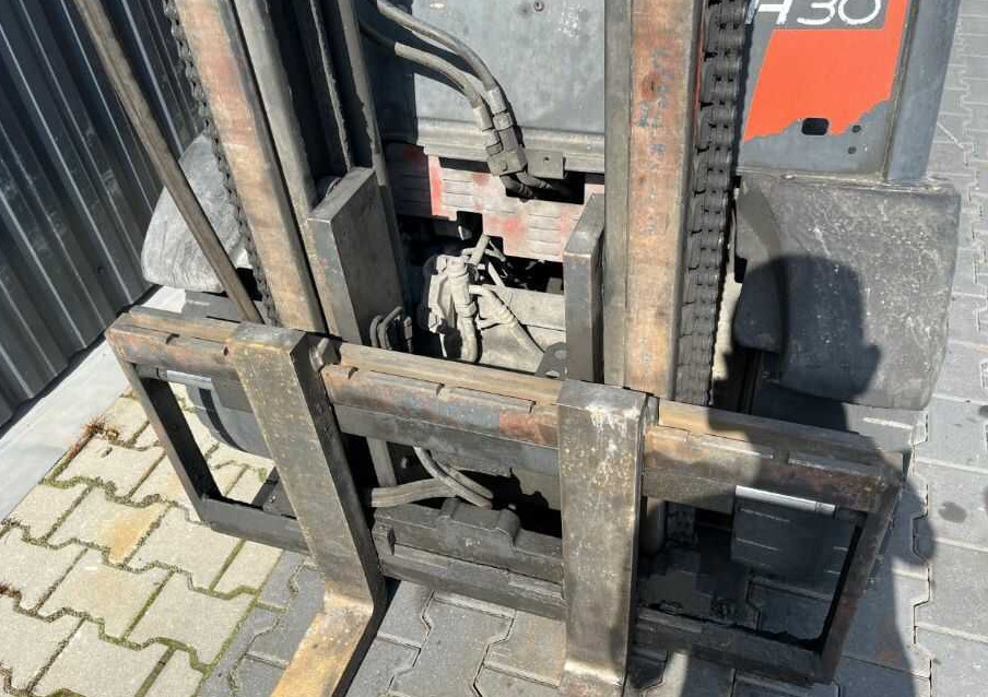 Linde H30D - Dieselový vysokozdvižný vozík: obrázok 4 Linde H30D - Dieselový vysokozdvižný vozík: obrázok 4