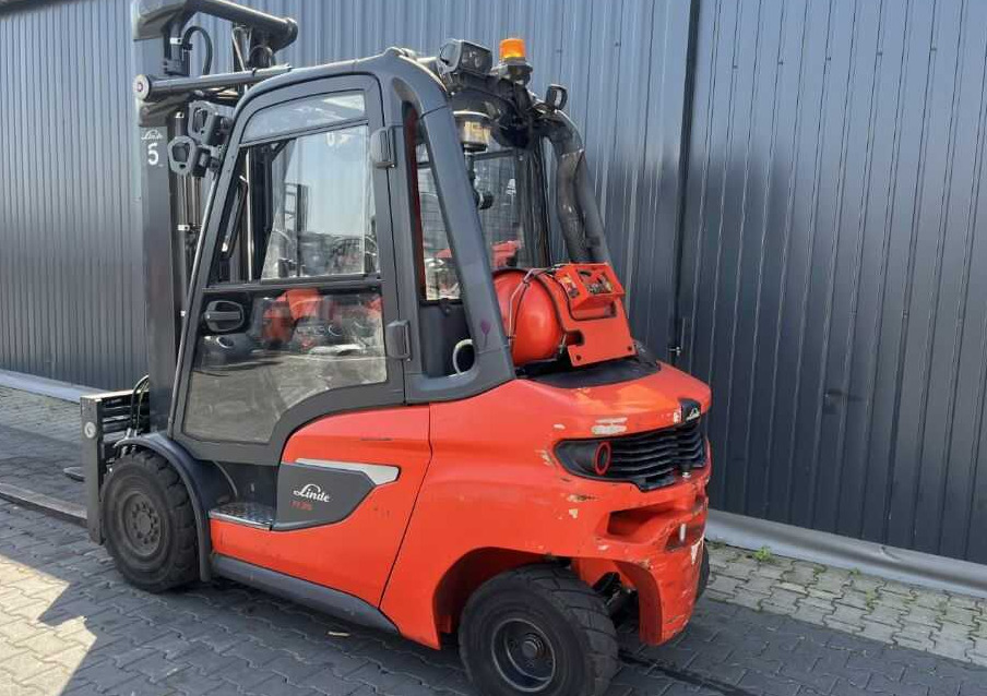 Linde H35T-01 - Plynový vysokozdvižný vozík: obrázok 3 Linde H35T-01 - Plynový vysokozdvižný vozík: obrázok 3