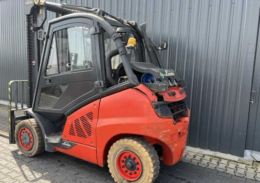 Linde H40T-02 - Plynový vysokozdvižný vozík: obrázok 3 Linde H40T-02 - Plynový vysokozdvižný vozík: obrázok 3