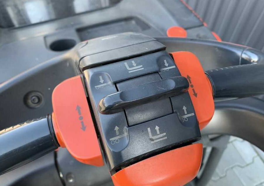 Linde L14AP - Stohovač: obrázok 2 Linde L14AP - Stohovač: obrázok 2