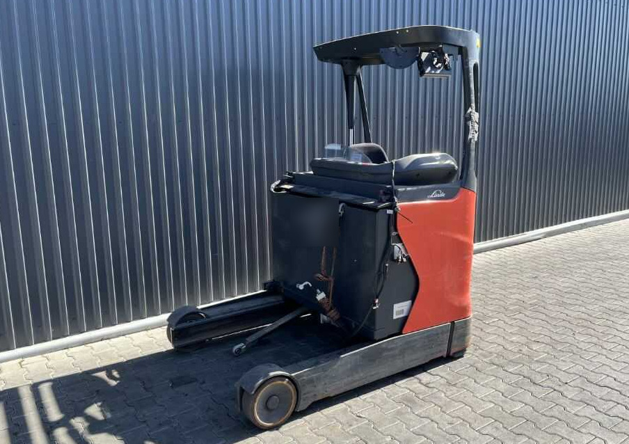 Linde R16HD-01 - Skladový zakladač: obrázok 1 Linde R16HD-01 - Skladový zakladač: obrázok 1