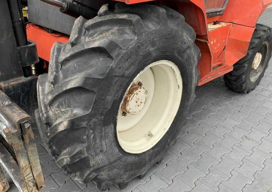 Manitou M30-4 - Dieselový vysokozdvižný vozík: obrázok 2 Manitou M30-4 - Dieselový vysokozdvižný vozík: obrázok 2