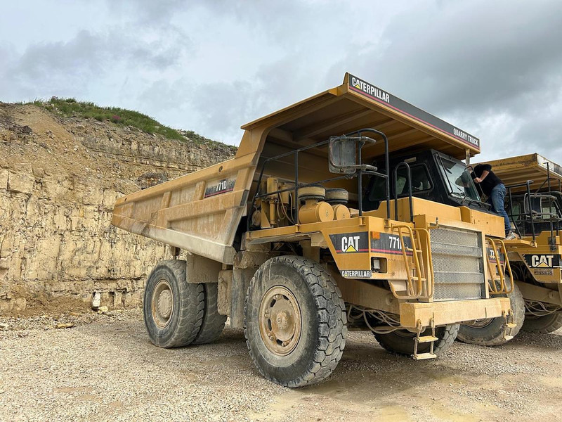 Caterpillar 771D - Damper: obrázok 1 Caterpillar 771D - Damper: obrázok 1