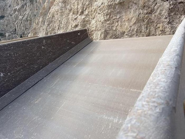 Caterpillar 771D - Damper: obrázok 4 Caterpillar 771D - Damper: obrázok 4