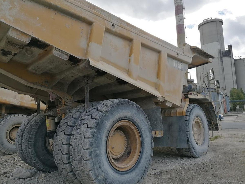 Caterpillar 775F - Damper: obrázok 3 Caterpillar 775F - Damper: obrázok 3