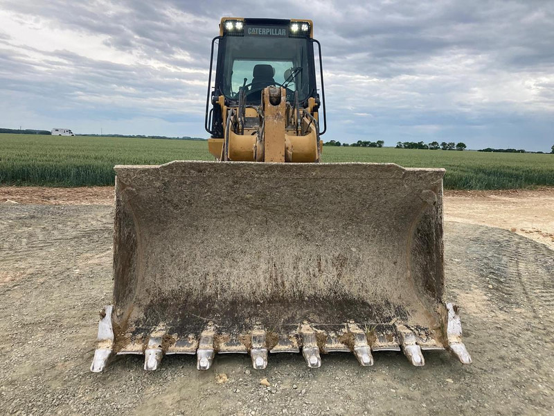 Caterpillar 963K - Pásový nakladač: obrázok 2 Caterpillar 963K - Pásový nakladač: obrázok 2