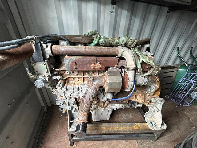 Liebherr D936L A6 -R954CHD Li - Motor: obrázok 1 Liebherr D936L A6 -R954CHD Li - Motor: obrázok 1
