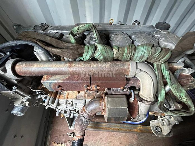 Liebherr D936L A6 -R954CHD Li - Motor: obrázok 2 Liebherr D936L A6 -R954CHD Li - Motor: obrázok 2