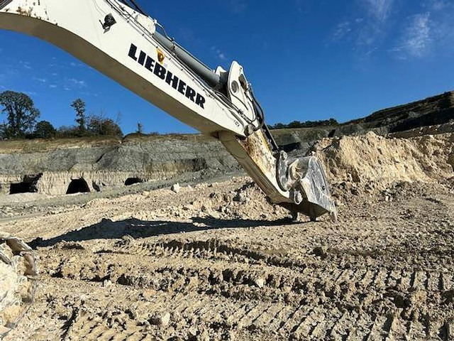 Liebherr R9100 - Rýpadlo: obrázok 2 Liebherr R9100 - Rýpadlo: obrázok 2