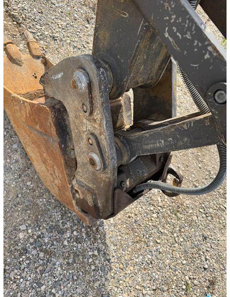 Mecalac 6MCR - Pásové rýpadlo: obrázok 5 Mecalac 6MCR - Pásové rýpadlo: obrázok 5