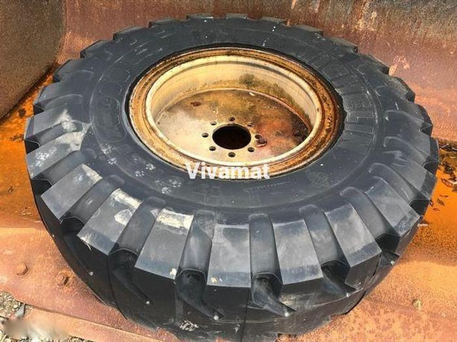 Michelin 17,5 R 25 Xmine D2 - Pneumatiky a disky: obrázok 4 Michelin 17,5 R 25 Xmine D2 - Pneumatiky a disky: obrázok 4