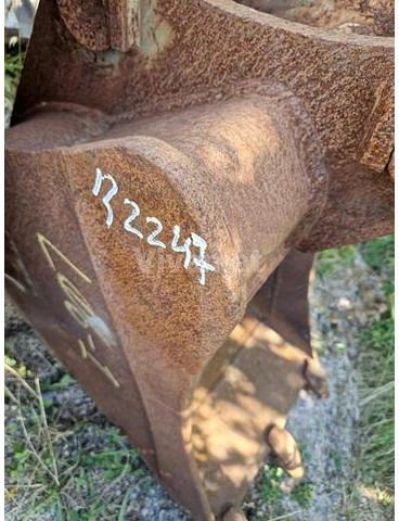 Volvo S45 - Lyžica: obrázok 3 Volvo S45 - Lyžica: obrázok 3