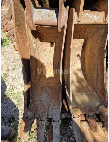 Volvo S45 - Lyžica: obrázok 2 Volvo S45 - Lyžica: obrázok 2