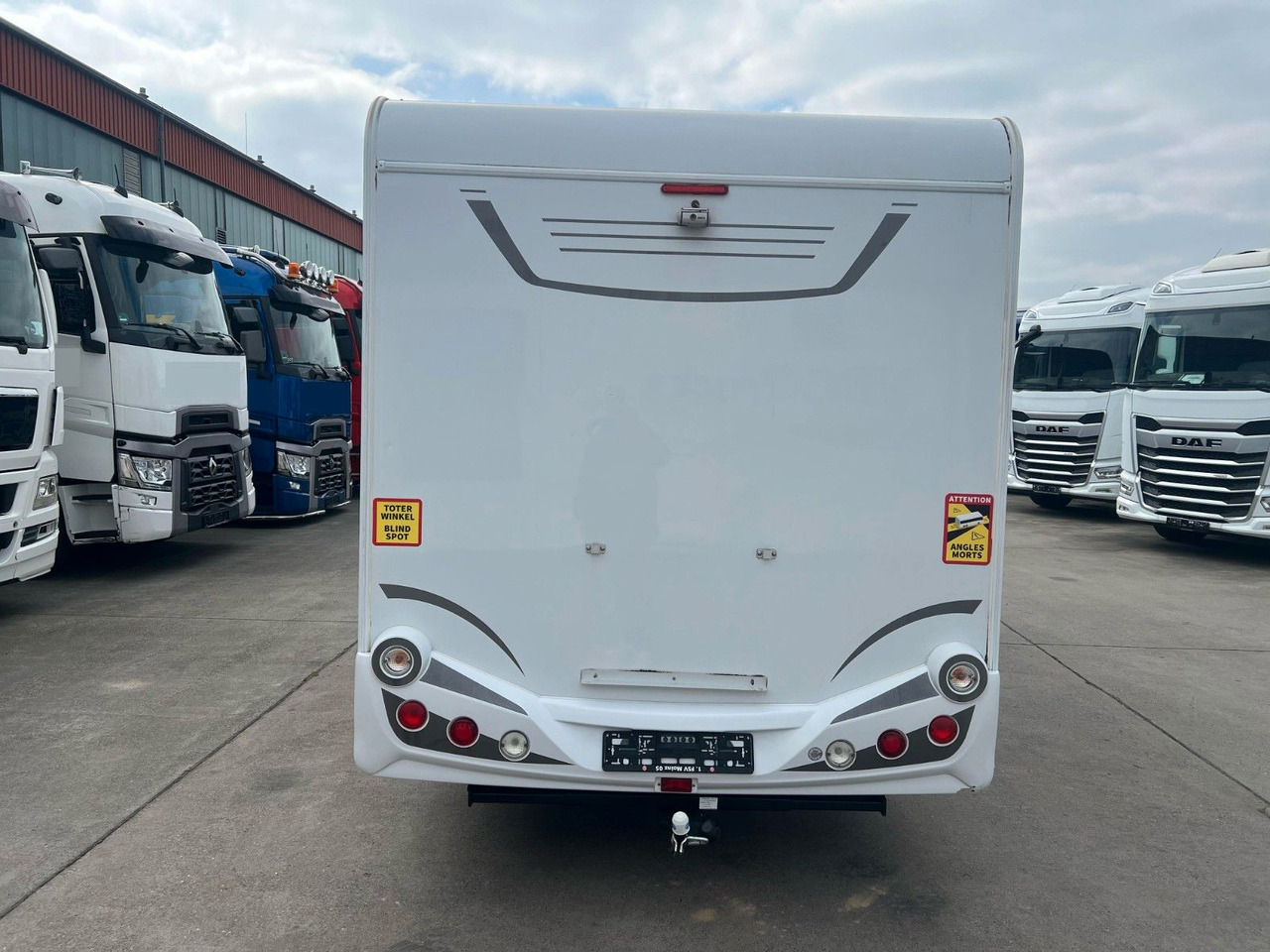 Fiat DUCATO 130 MULTIJET *KÜCHE*BAD*SCHLAFBEREICH* - Alkovna: obrázok 5 Fiat DUCATO 130 MULTIJET *KÜCHE*BAD*SCHLAFBEREICH* - Alkovna: obrázok 5