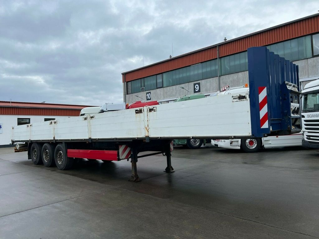 Krone SD * 3 ACHS * PRITSCHE * LIFTACHSE * BORDWÄNDE - Plošinový/ Valníkový náves: obrázok 4 Krone SD * 3 ACHS * PRITSCHE * LIFTACHSE * BORDWÄNDE - Plošinový/ Valníkový náves: obrázok 4