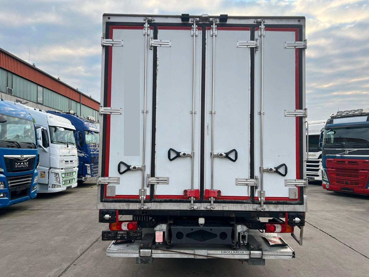 Mercedes-Benz Atego 1527 * THERMO KING * KAMERA * LBW 1,5t * - Chladirenské nákladné vozidlo: obrázok 5 Mercedes-Benz Atego 1527 * THERMO KING * KAMERA * LBW 1,5t * - Chladirenské nákladné vozidlo: obrázok 5