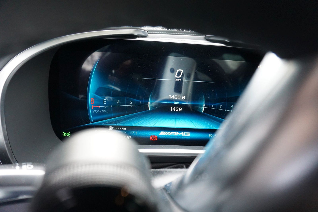 Mercedes-Benz AMG GT 63 4MATIC+ - Coupe: obrázok 4 Mercedes-Benz AMG GT 63 4MATIC+ - Coupe: obrázok 4