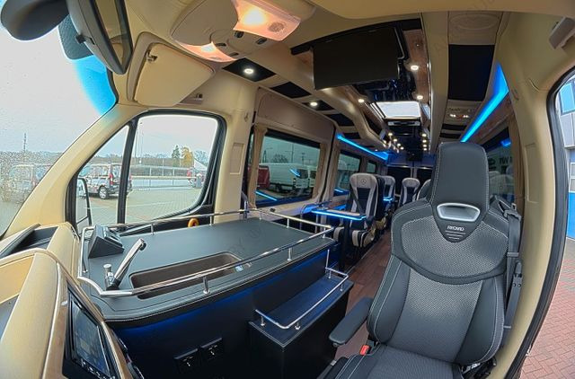 Mercedes-Benz Sprinter 319 VIP 8+1 Mercedes-Benz Sprinter 319 VIP 8+1 - Minibus, Mikrobus: obrázok 4 Mercedes-Benz Sprinter 319 VIP 8+1 Mercedes-Benz Sprinter 319 VIP 8+1 - Minibus, Mikrobus: obrázok 4